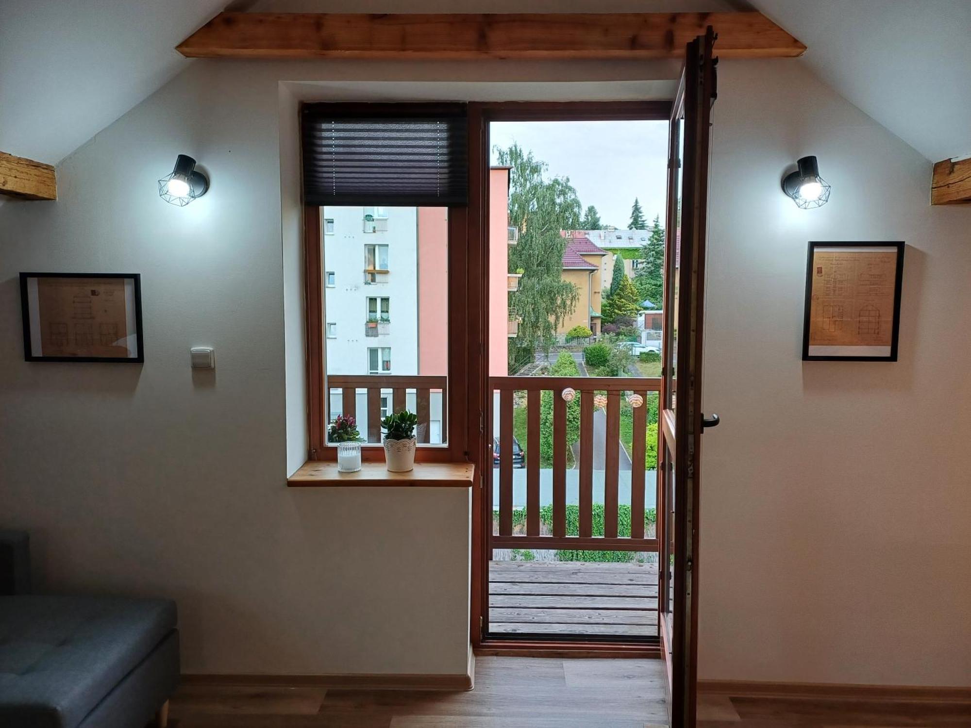 Loft Apartment การ์โลวีวารี ภายนอก รูปภาพ